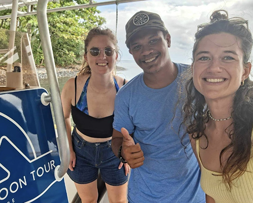 Teahupo'o Lagoon Tour Contact Us Reviews