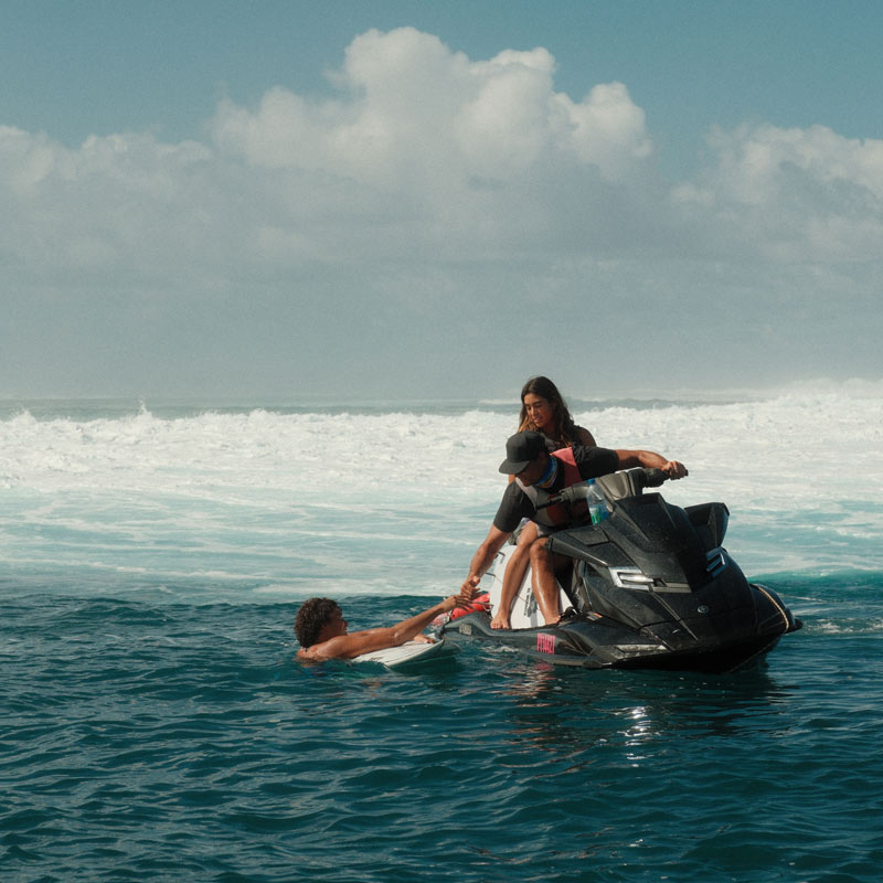 Teahupo'o Lagoon Tour Taxi boat